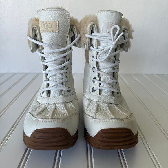 UGG Adirondack White Tan Size 6 Snow Boots - Picture 2 of 11